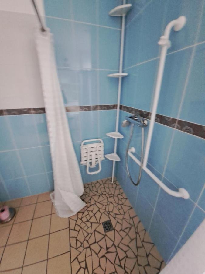 Hotel De La Poste Tardets-Sorholus Екстер'єр фото